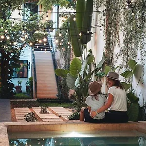 Hotel & Boutique Casa Garza Mérida