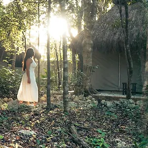 Hotel Natura Glamping Akumal